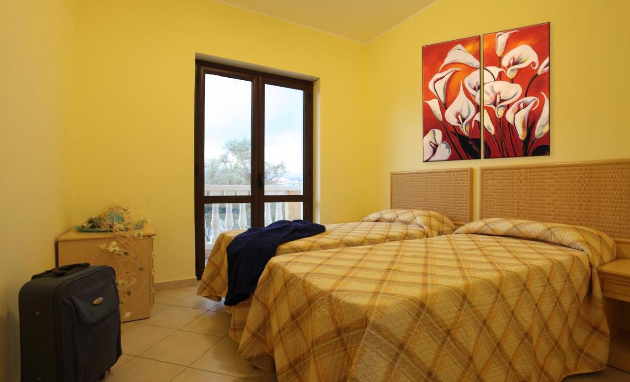 Don Antonio Residence Sellia Marina Kültér fotó